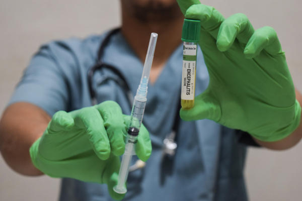 Осторожно, клещи! 15 наболевших вопросов о борьбе с опасными вредителями и о собственной защите